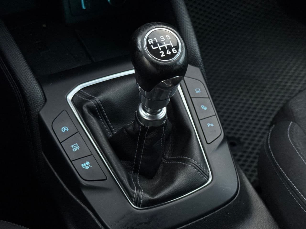 Ford Focus 2019 — Миниатюра 13