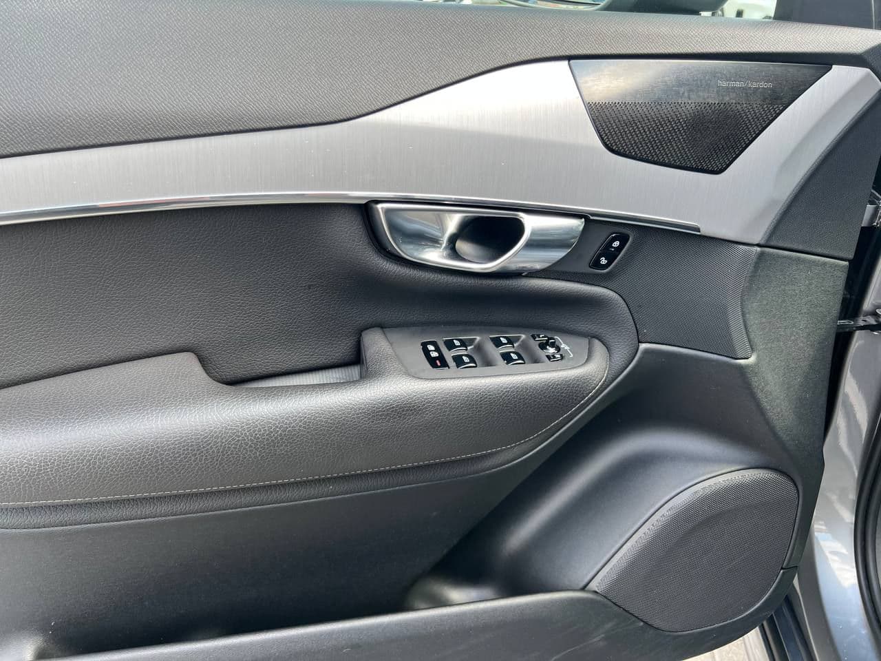 Volvo XC 90 2020 — Миниатюра 6