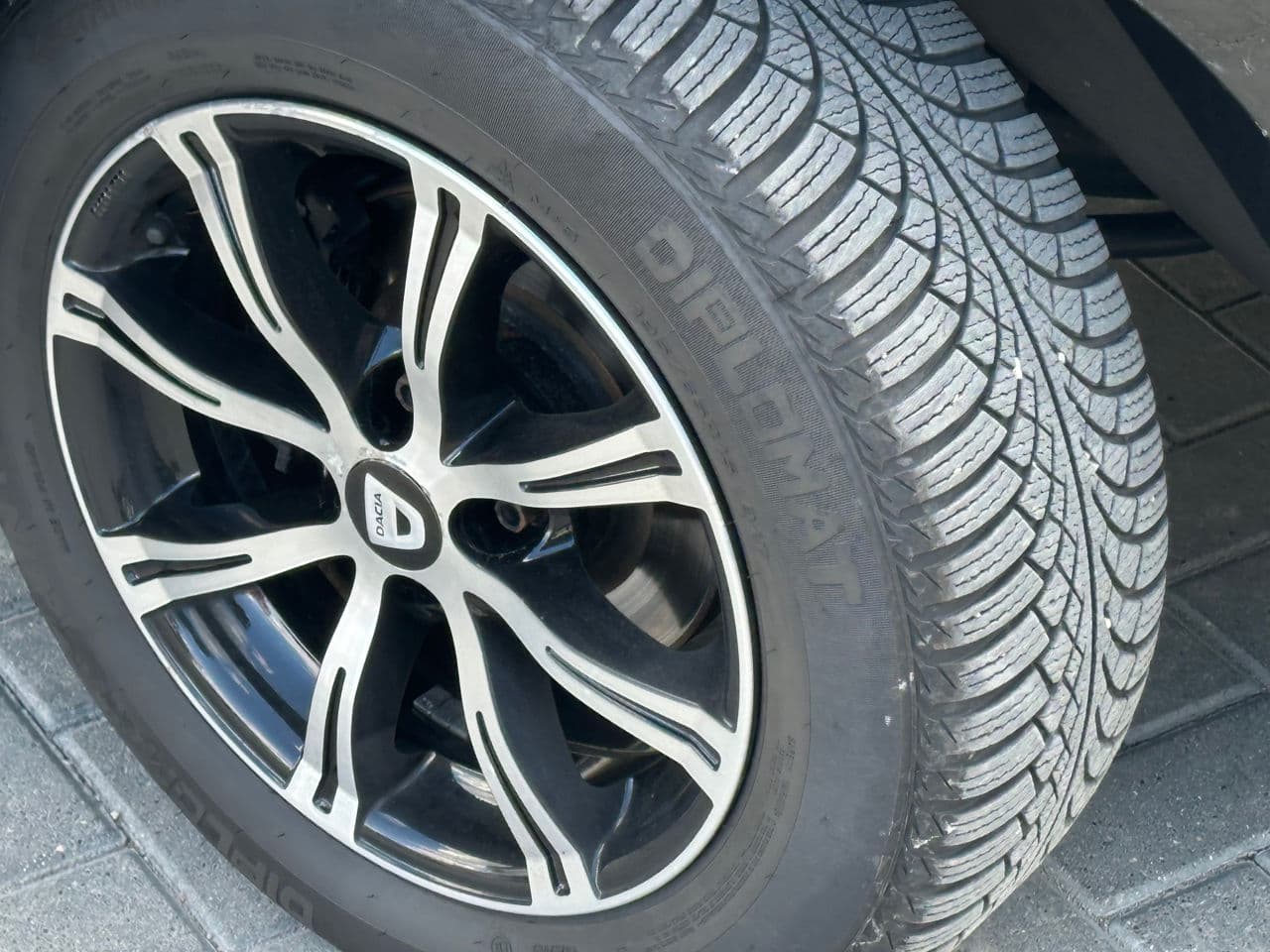 Dacia Logan 2014 — Миниатюра 15
