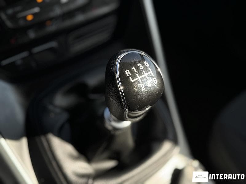 Ford Kuga 2018 — Миниатюра 15