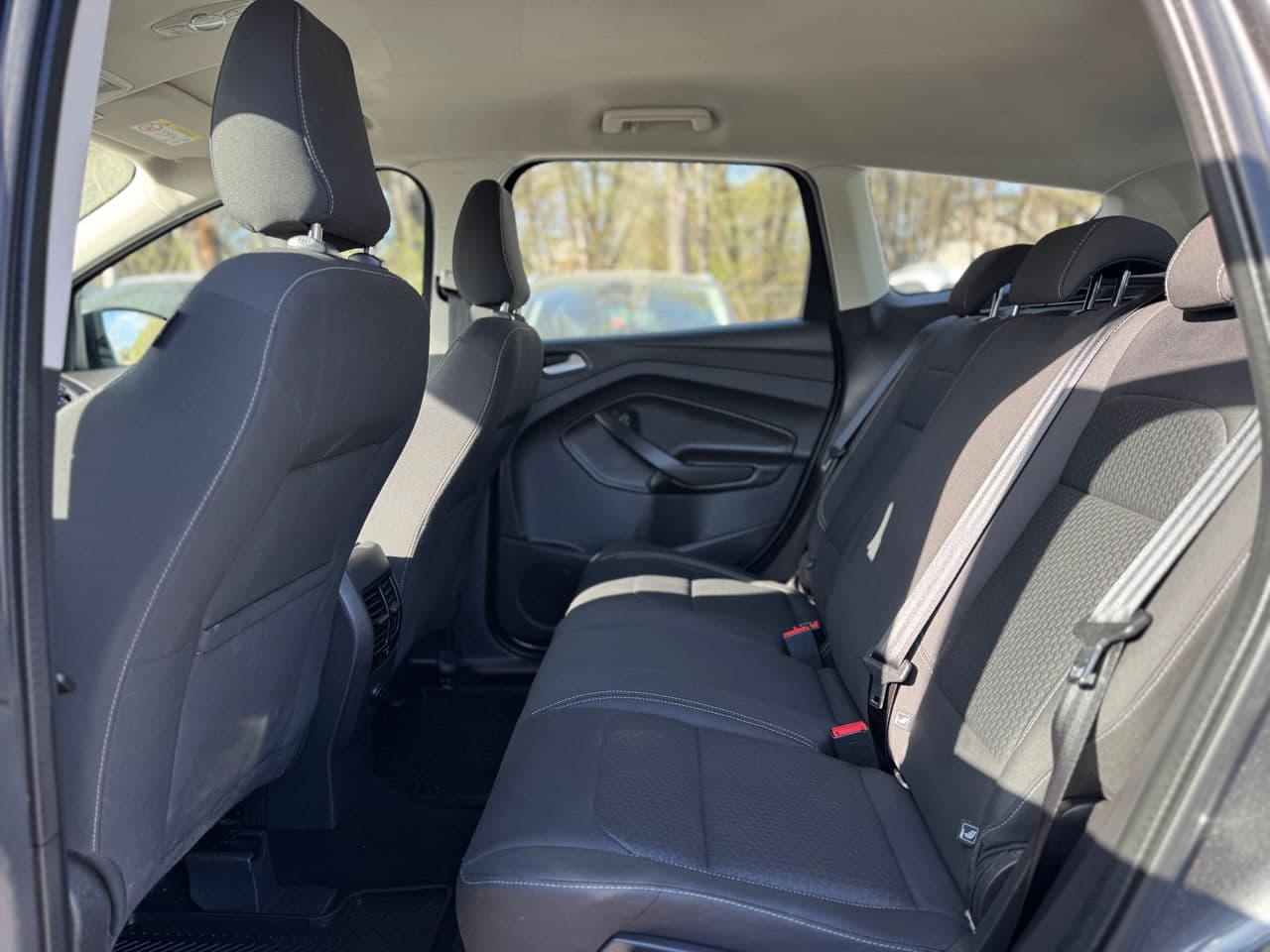 Ford Kuga 2018 — Миниатюра 17