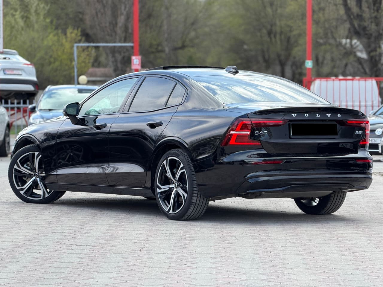 Volvo S 60 2024 — Миниатюра 3