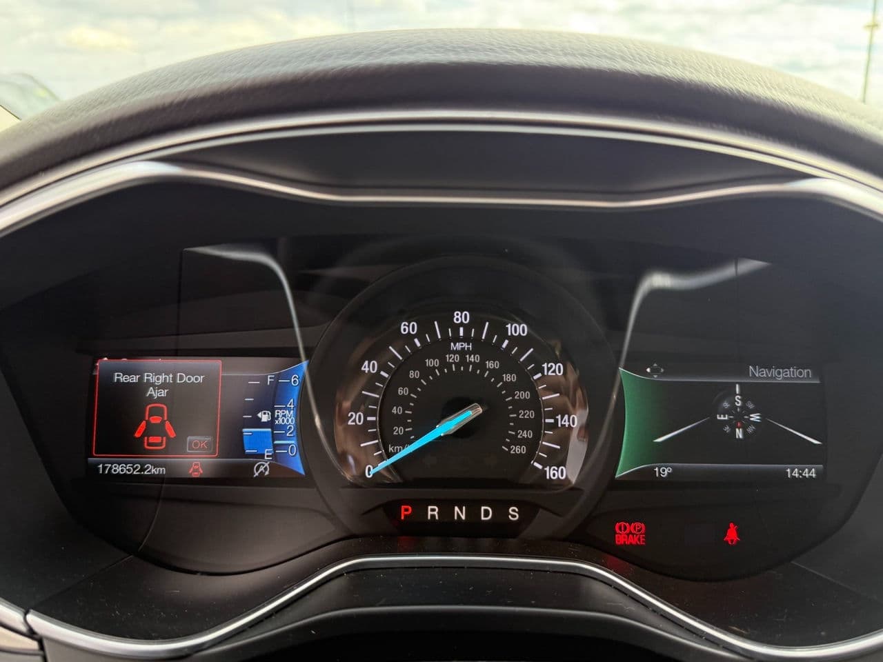 Ford Fusion 2016 — Миниатюра 8