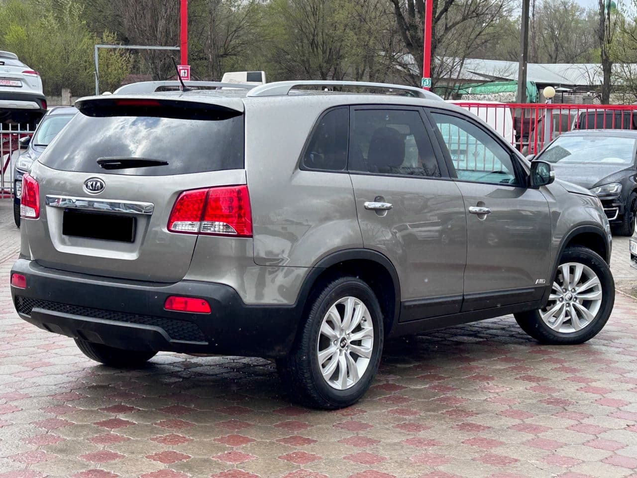 Kia Sorento 2010 — Миниатюра 2