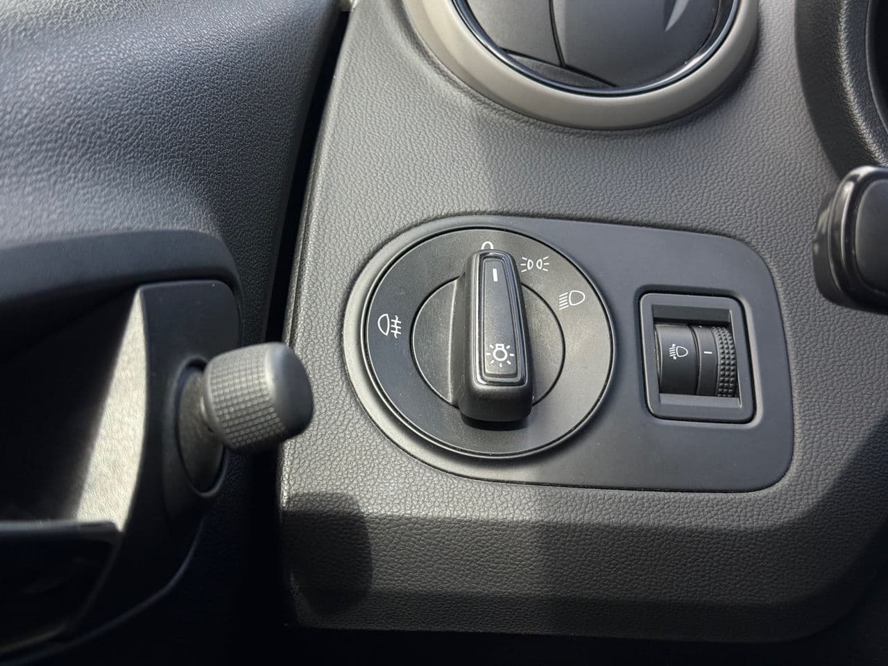 Seat Ibiza 2016 — Миниатюра 15