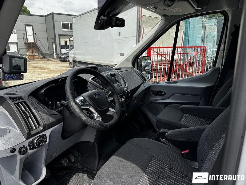 Ford Transit 2017 — Миниатюра 5