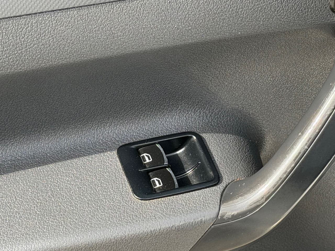 Volkswagen Caddy 2011 — Миниатюра 5
