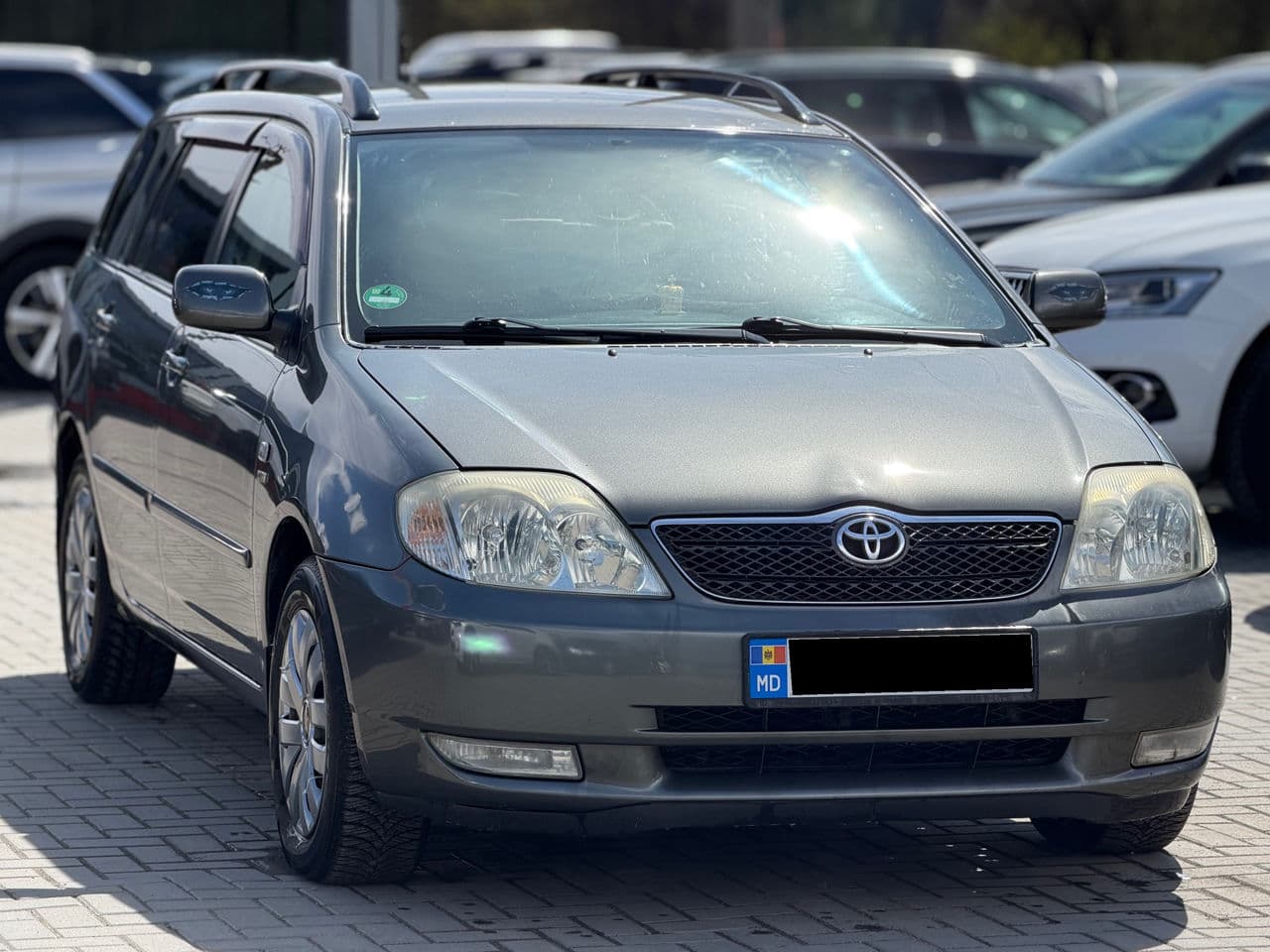 Toyota Corolla 2003 — Миниатюра 3