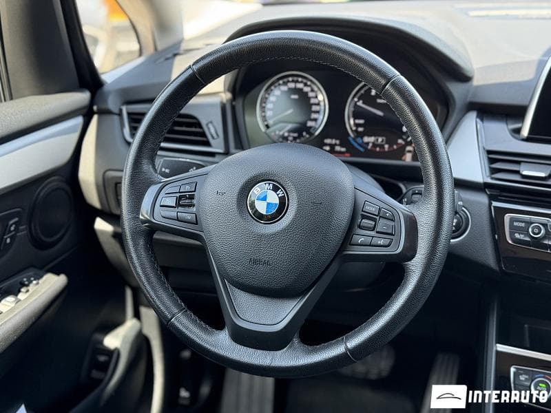 2019 BMW 216d — Miniatură 9