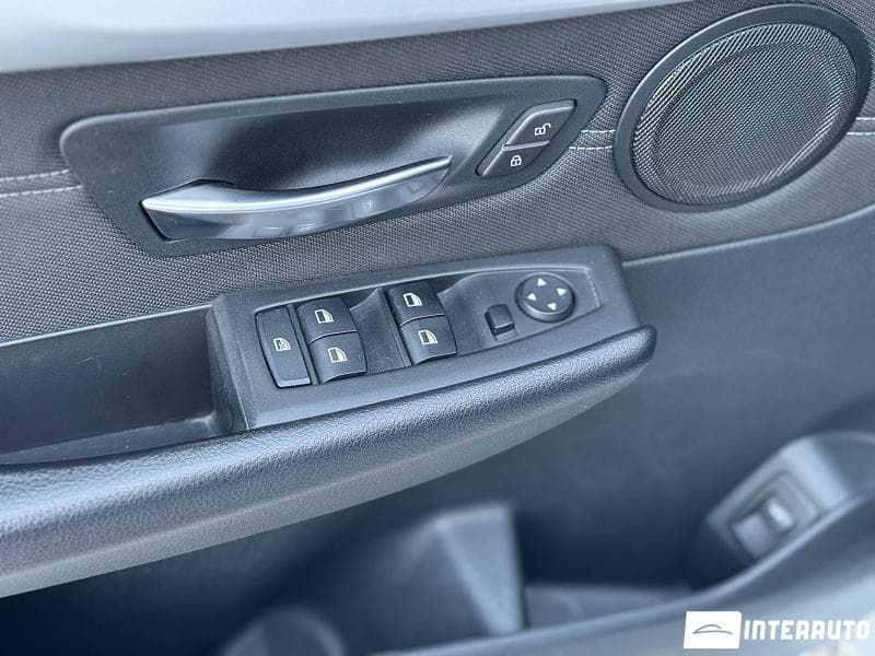 2019 BMW 216d — Miniatură 6