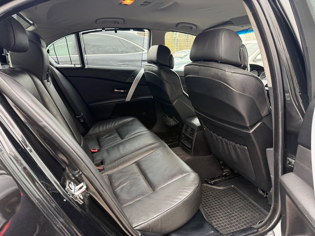 BMW 530 2005 — Миниатюра 17
