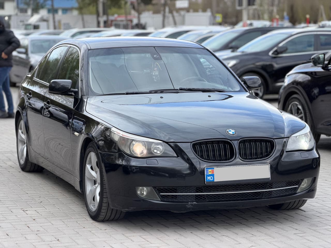 BMW 530 2005 — Миниатюра 3