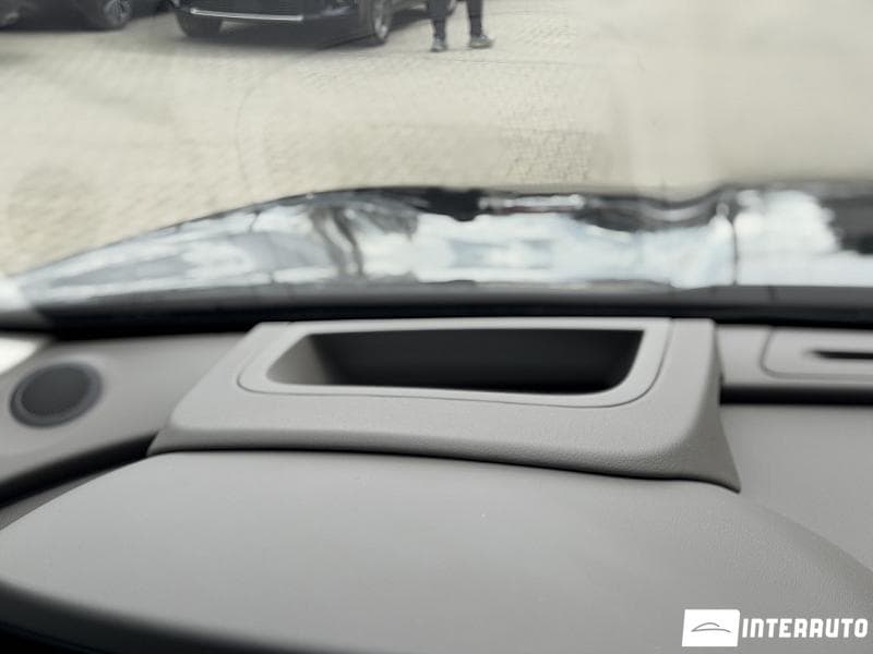Jaguar F-Pace 2017 — Миниатюра 15