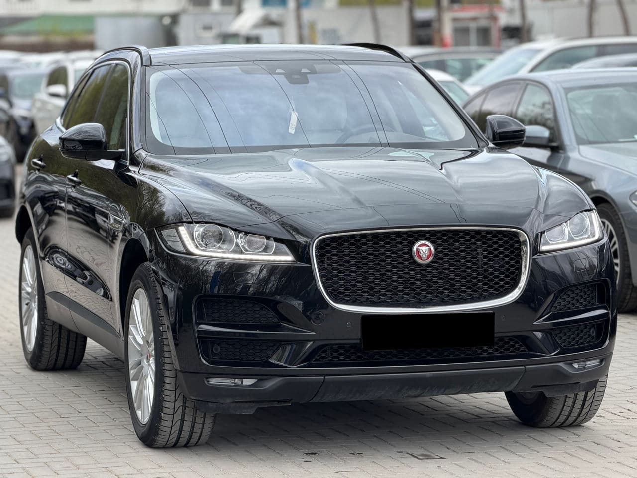 Jaguar F-Pace 2017 — Миниатюра 3