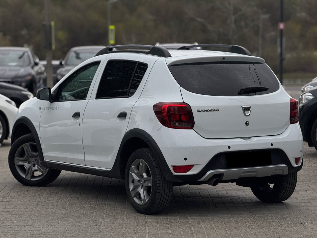 Dacia Sandero Stepway 2017 — Миниатюра 4