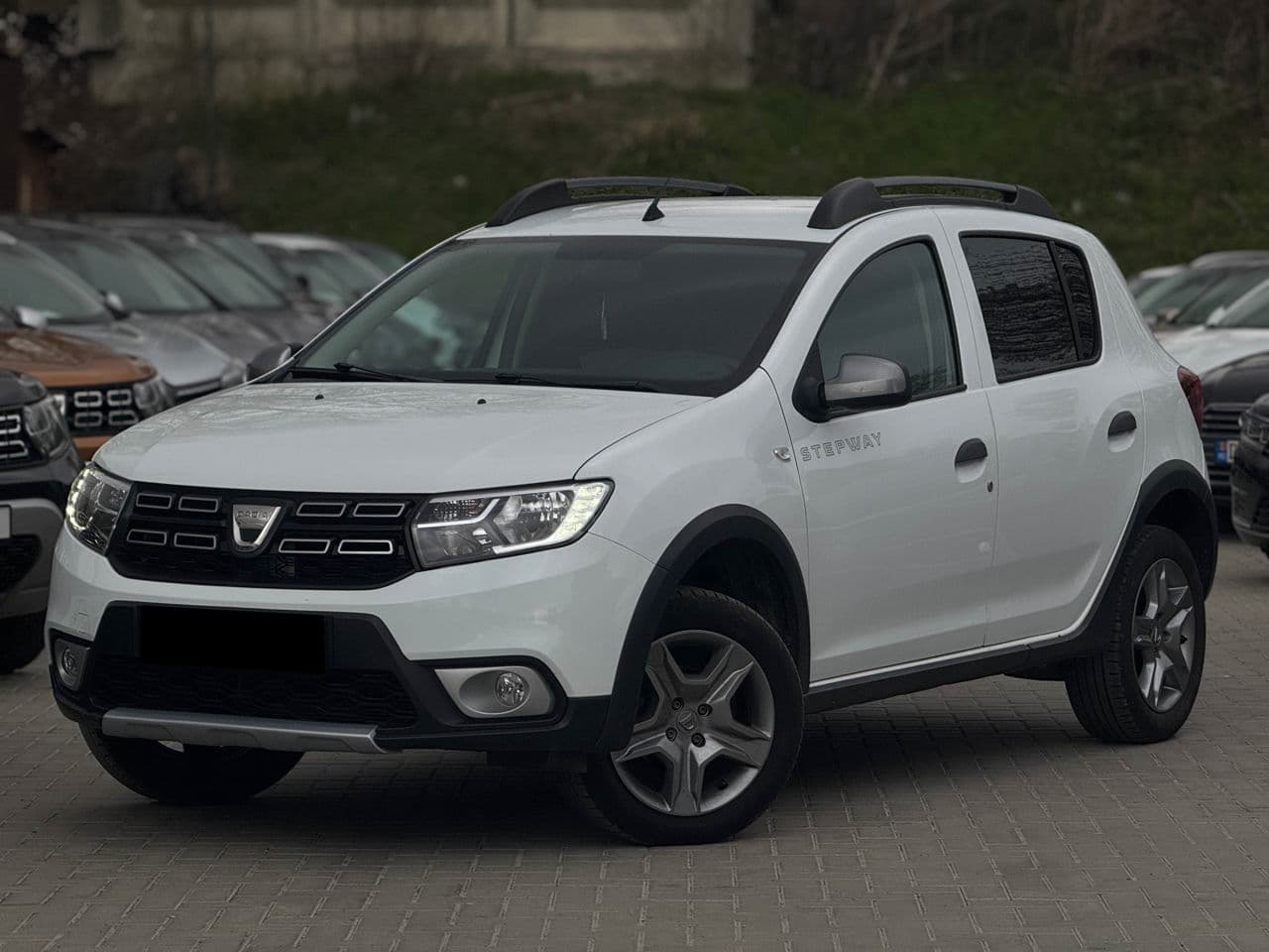 Dacia Sandero Stepway 2017 — Миниатюра 2