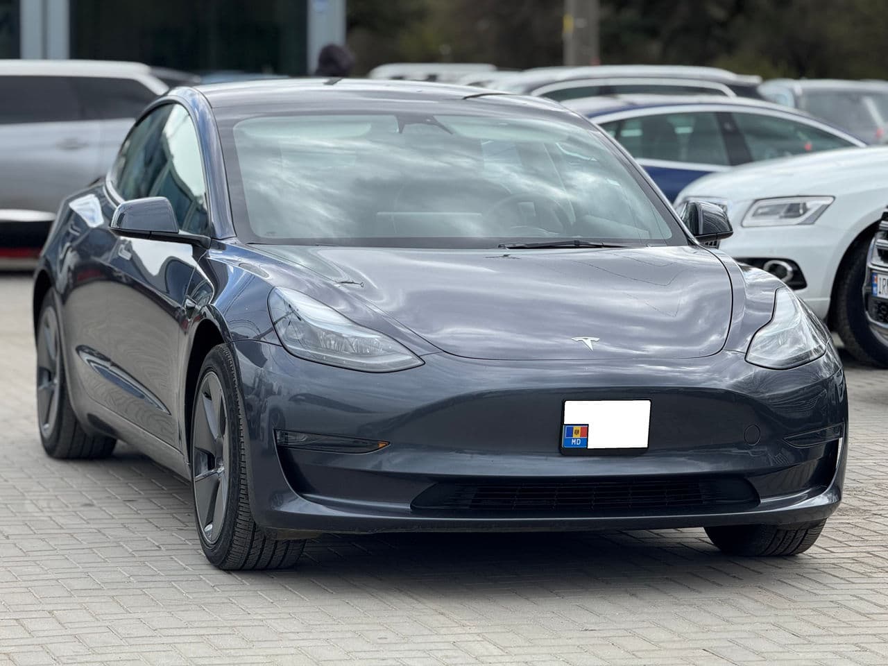 Tesla Model 3 2023 — Миниатюра 3