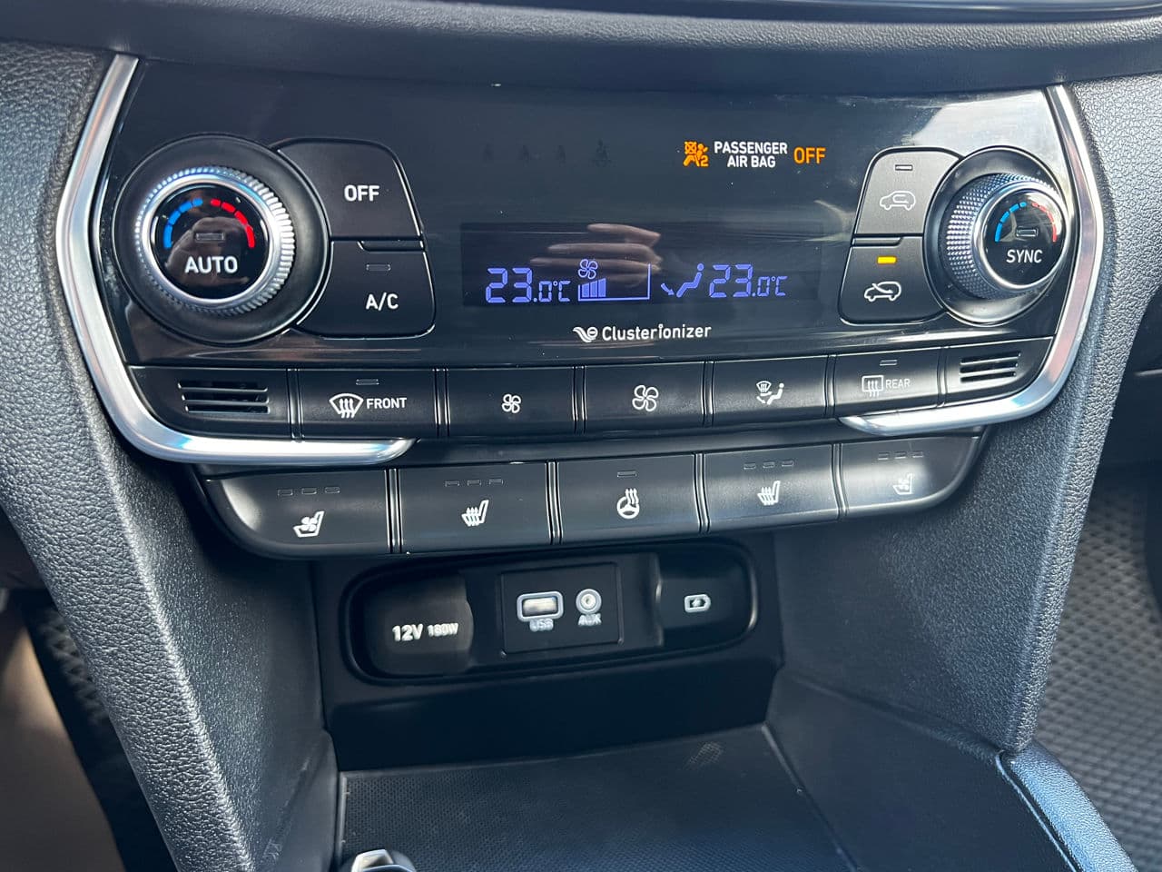 Hyundai Santa Fe 2018 — Миниатюра 11
