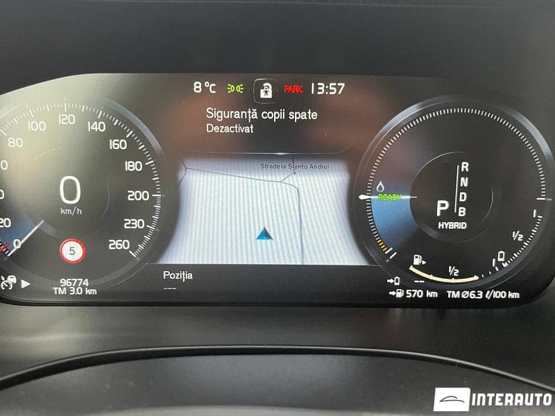 Volvo XC 60 2019 — Миниатюра 10
