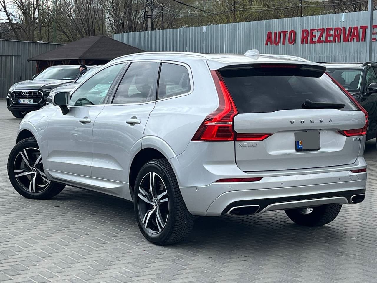 Volvo XC 60 2019 — Миниатюра 4