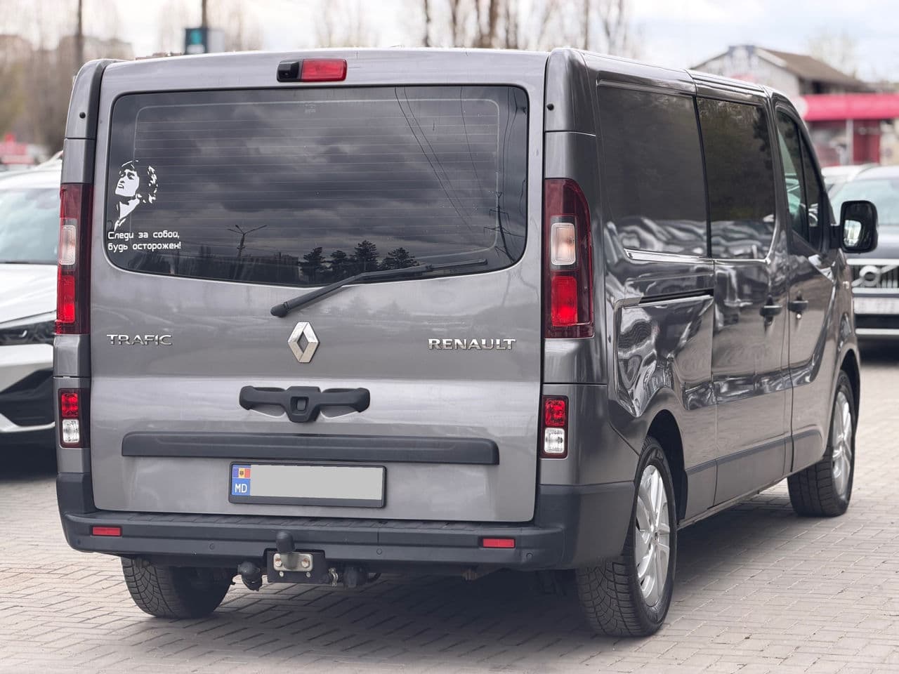 Renault Trafic 2015 — Миниатюра 2