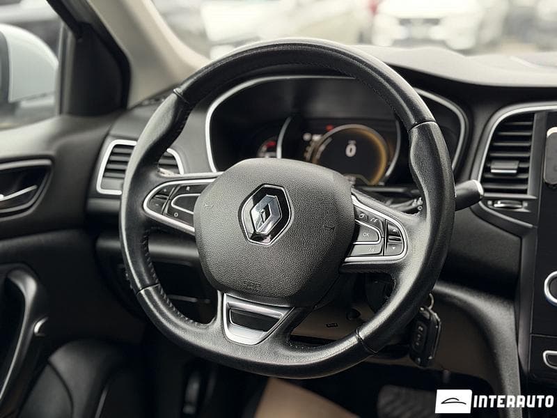 Renault Megane 2018 — Миниатюра 9