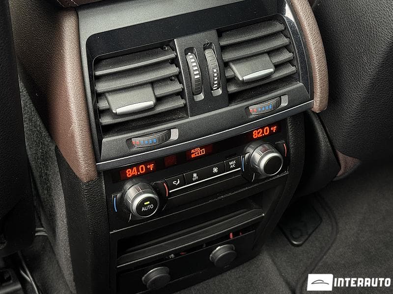 2016 BMW X5 4.0e — Miniatură 22