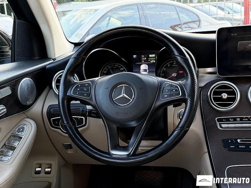 2019 Mercedes GLC 350e — Miniatură 13