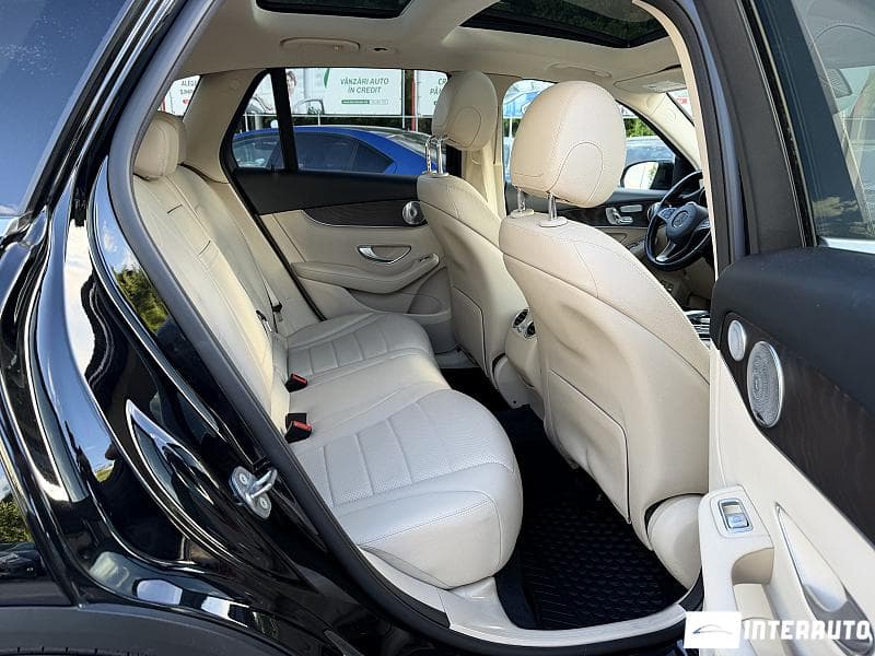 2019 Mercedes GLC 350e — Miniatură 8