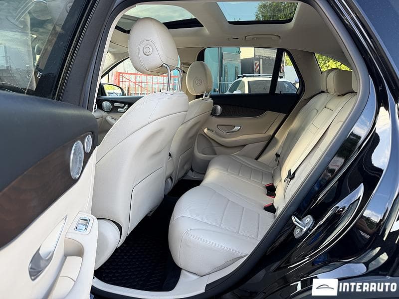 2019 Mercedes GLC 350e — Miniatură 7