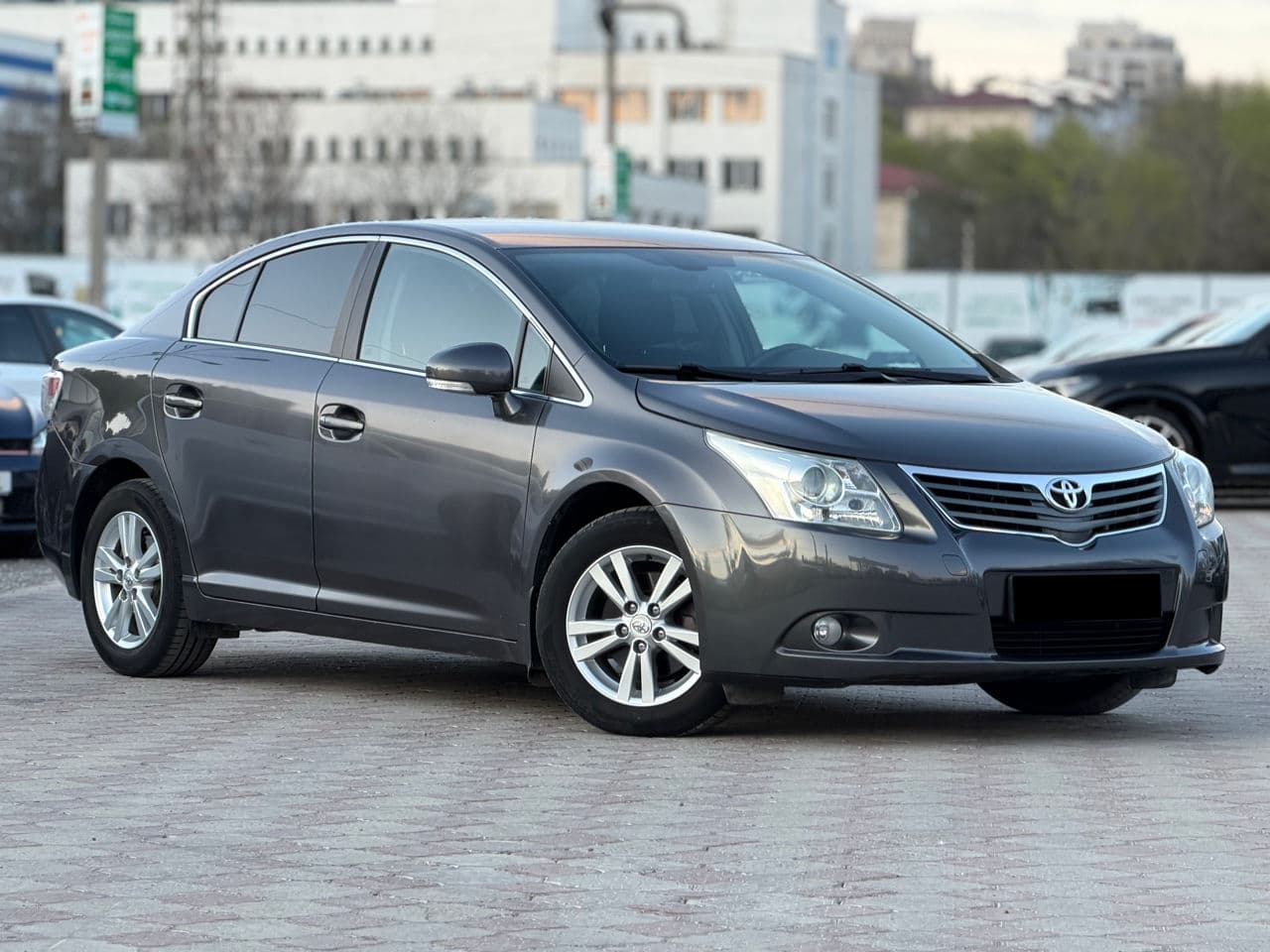 Toyota Avensis 2011 — Миниатюра 4