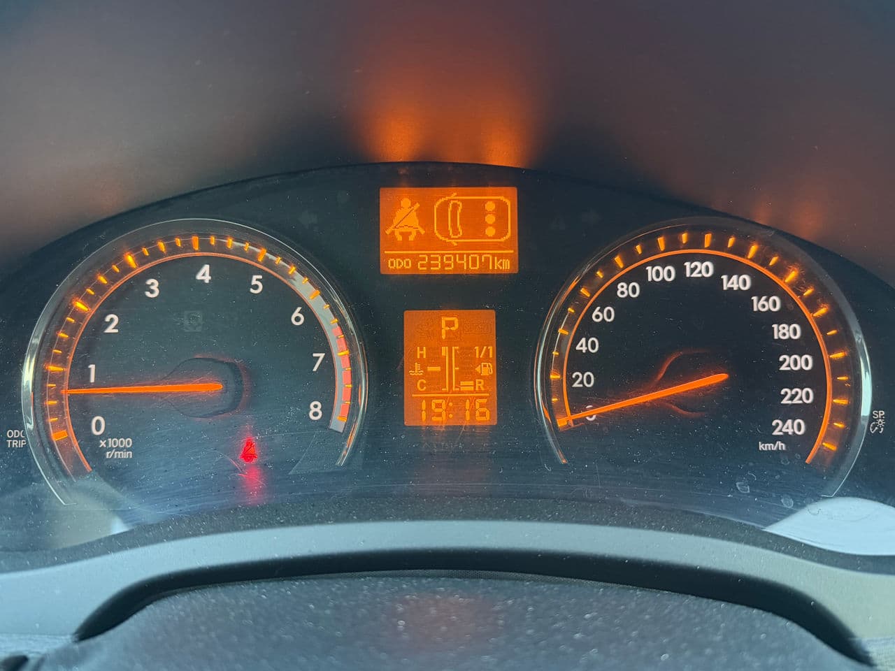 Toyota Avensis 2011 — Миниатюра 11