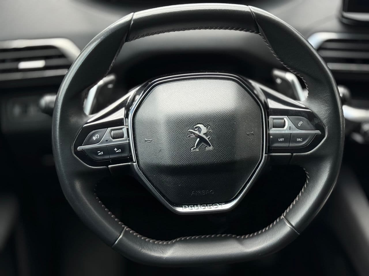2021 Peugeot 3008 — Miniatură 8