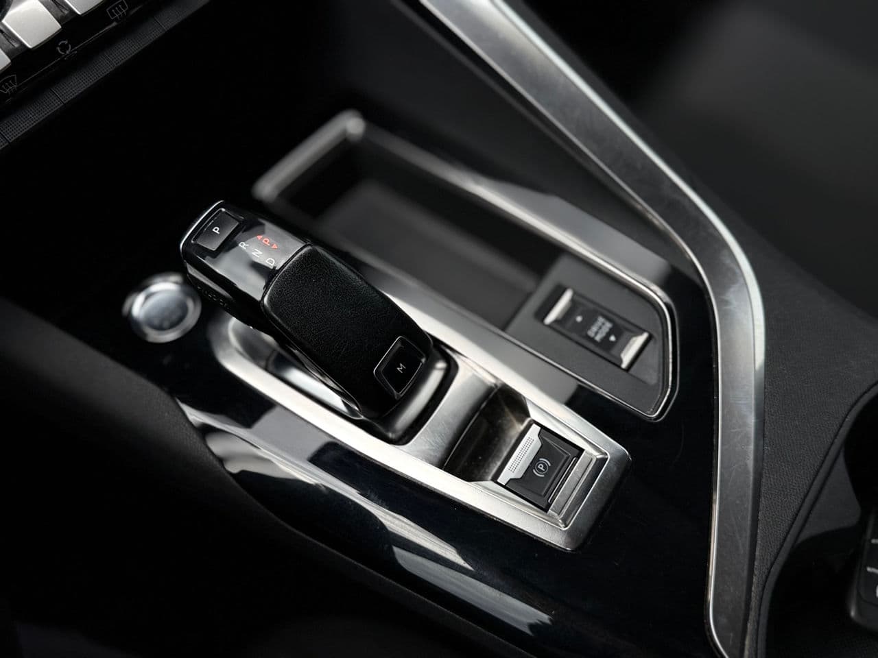 2021 Peugeot 3008 — Miniatură 11