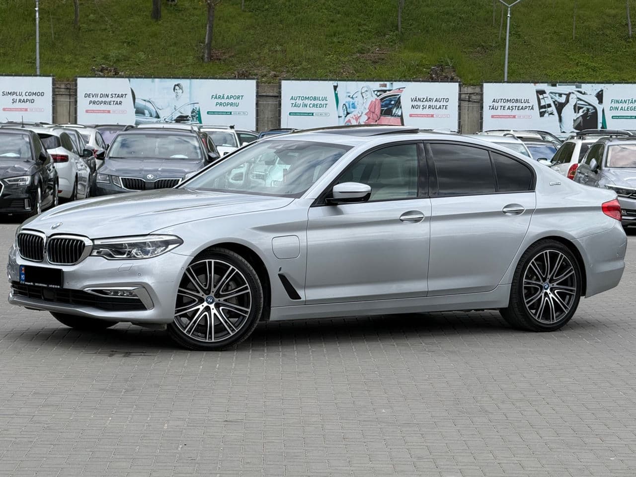 BMW 530e 2017 — Миниатюра 2