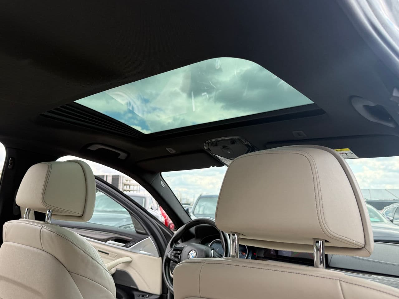 BMW 530e 2017 — Миниатюра 16