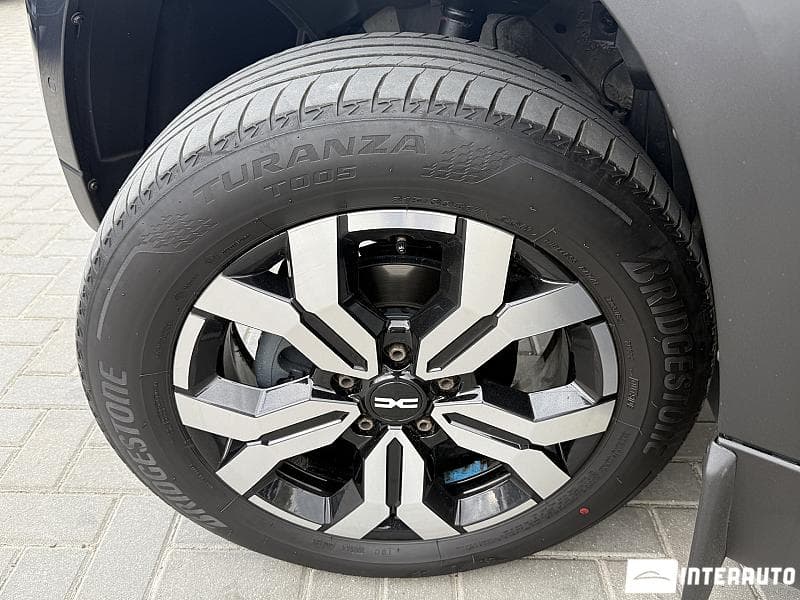 Dacia Duster 2023 — Миниатюра 16