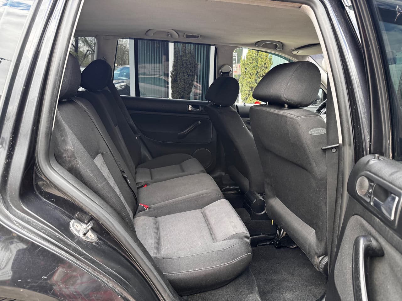 2006 Volkswagen Golf — Miniatură 8