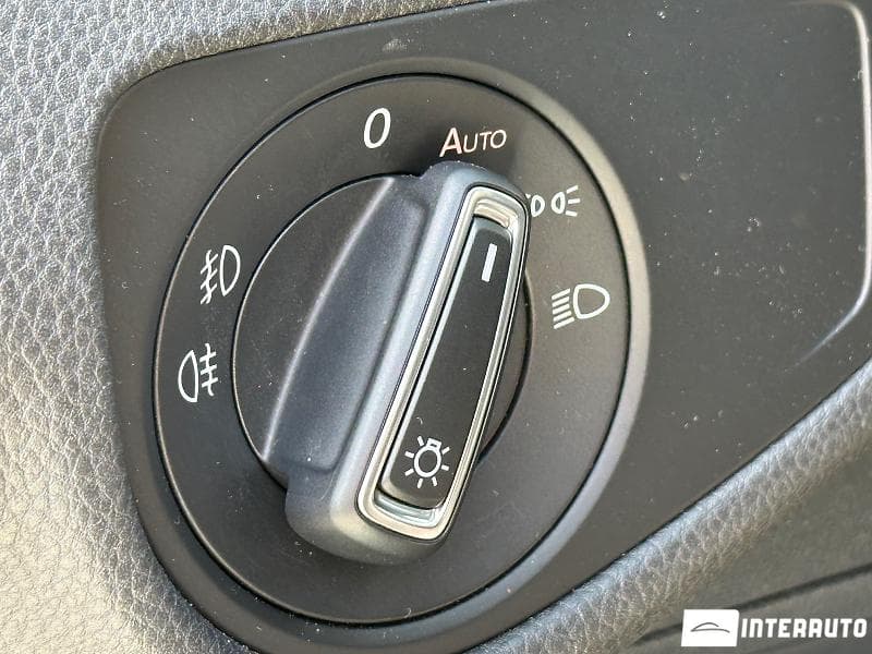 Volkswagen Golf 2019 — Миниатюра 14