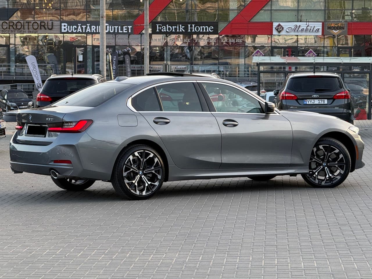 BMW 330 2024 — Миниатюра 3
