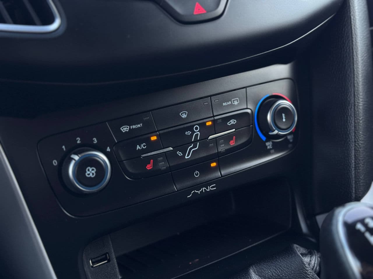 Ford Focus 2015 — Миниатюра 12
