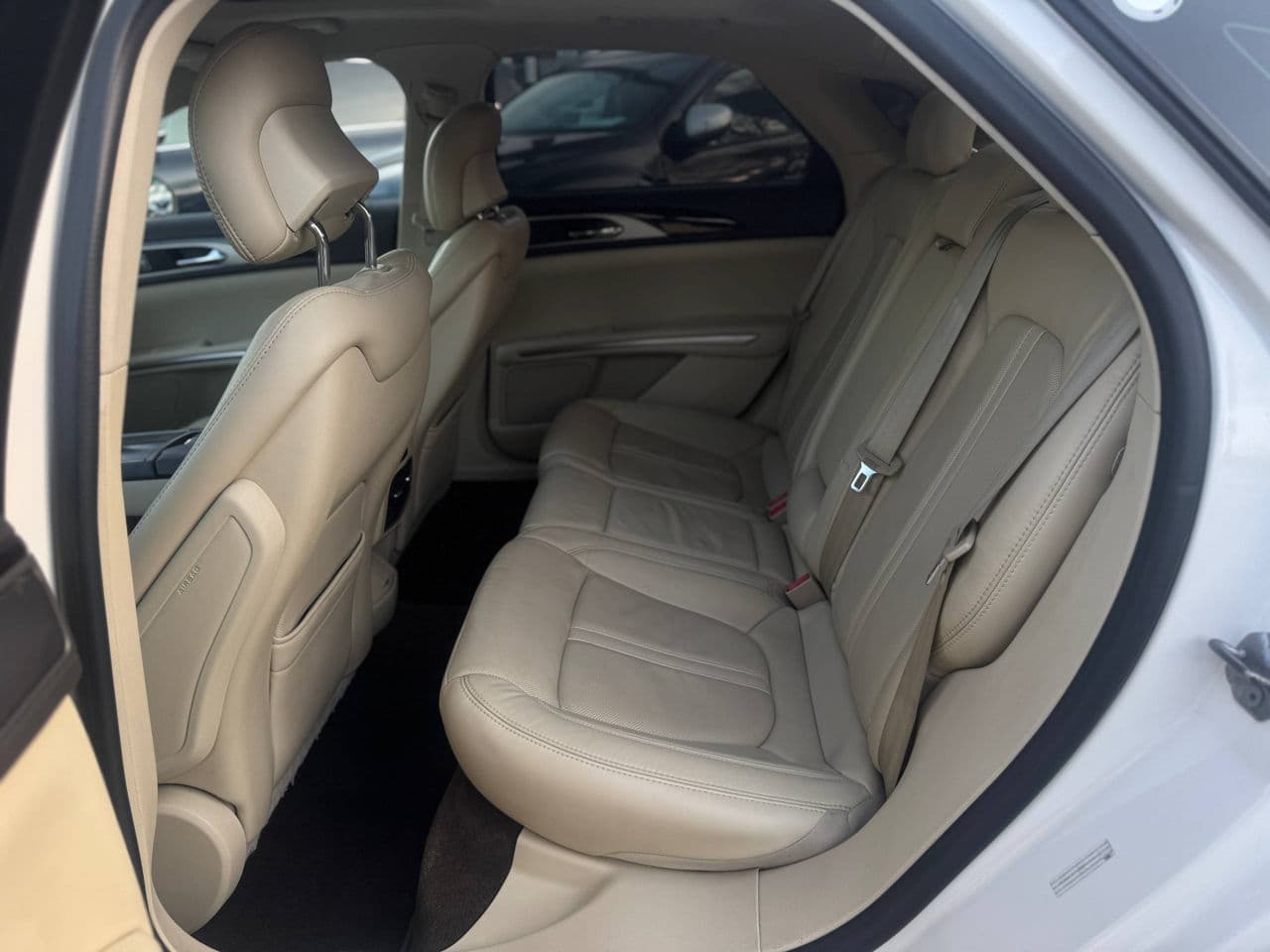 Lincoln MKZ 2013 — Миниатюра 13