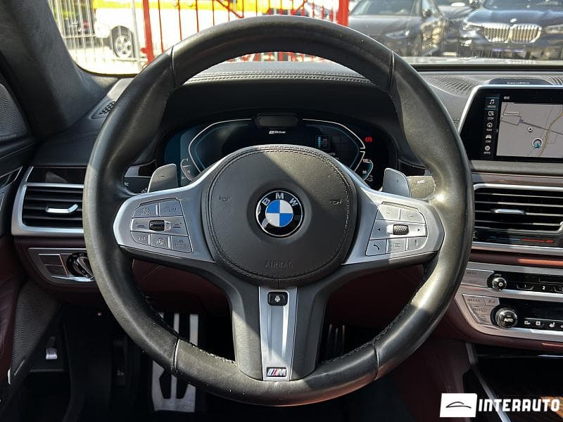 BMW 745e 2019 — Миниатюра 9