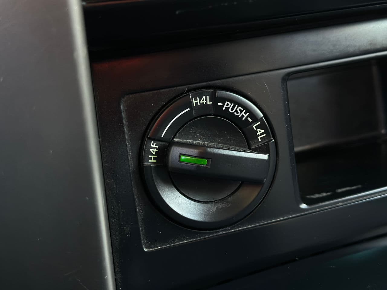 Toyota Land Cruiser Prado 2012 — Миниатюра 9