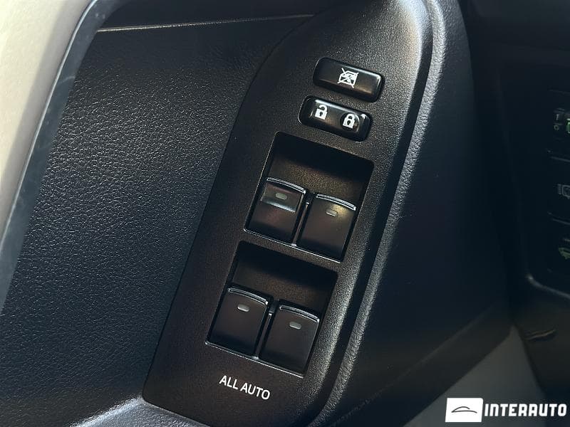 Toyota Land Cruiser Prado 2012 — Миниатюра 6