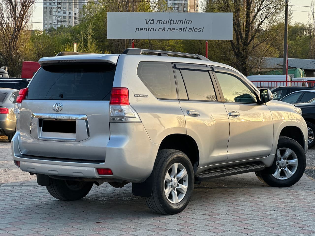 Toyota Land Cruiser Prado 2012 — Миниатюра 2