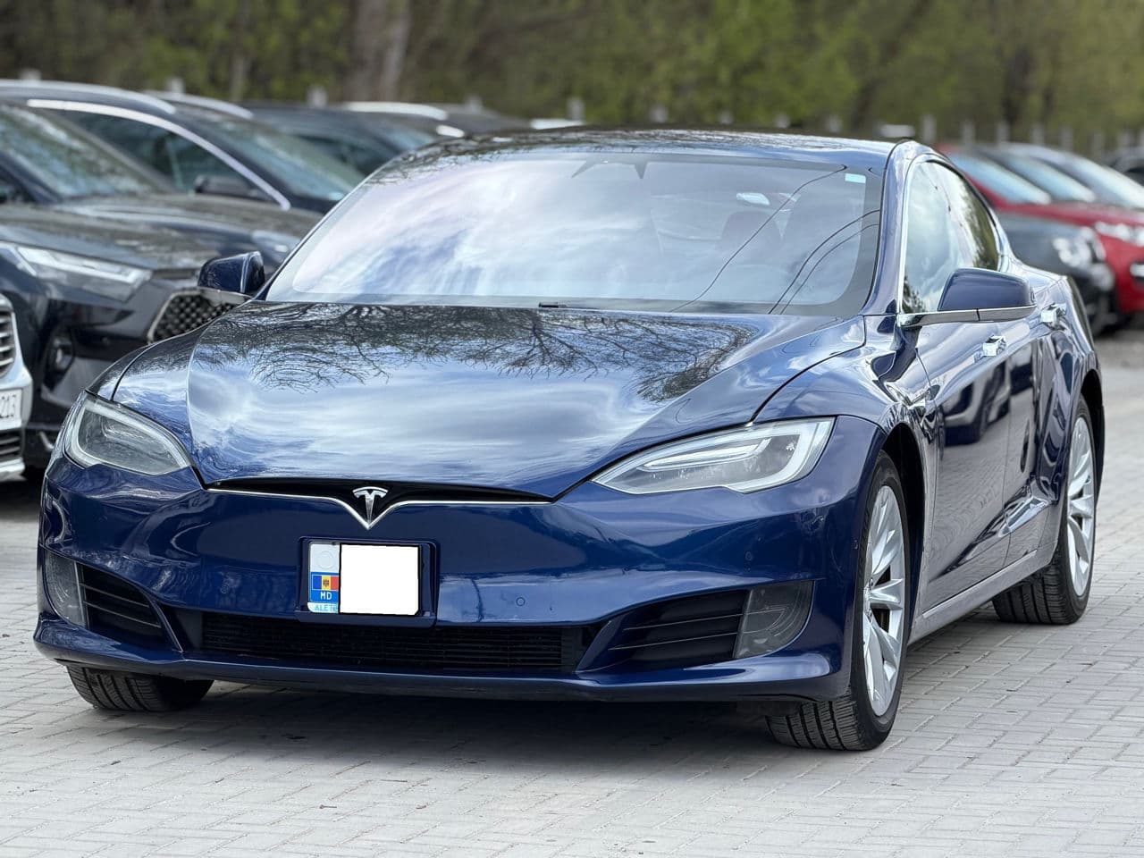 Tesla Model S