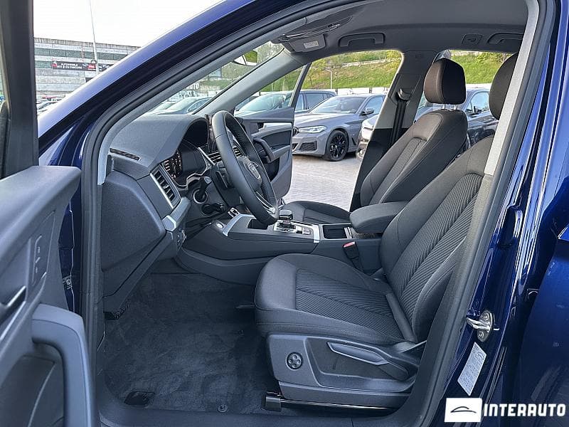 Audi Q5 2024 — Миниатюра 5