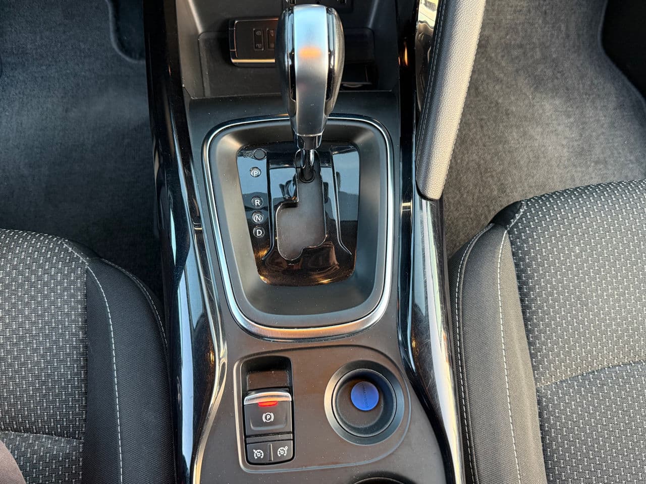 Renault Kadjar 2021 — Миниатюра 11