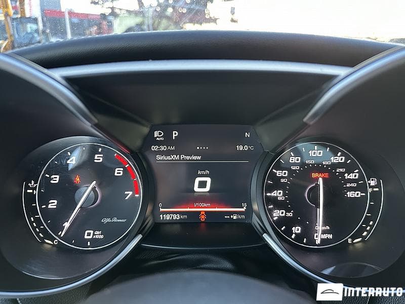 Alfa Romeo Giulia 2017 — Миниатюра 8